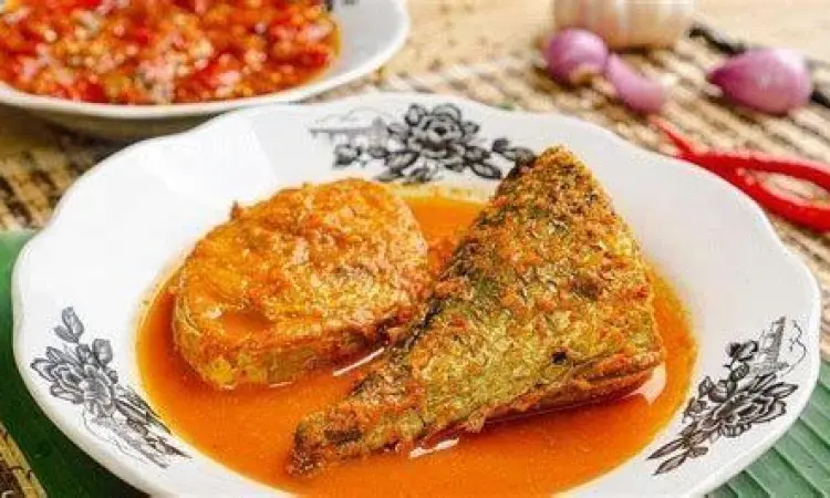 Aneka rempah untuk bumbu asam padeh