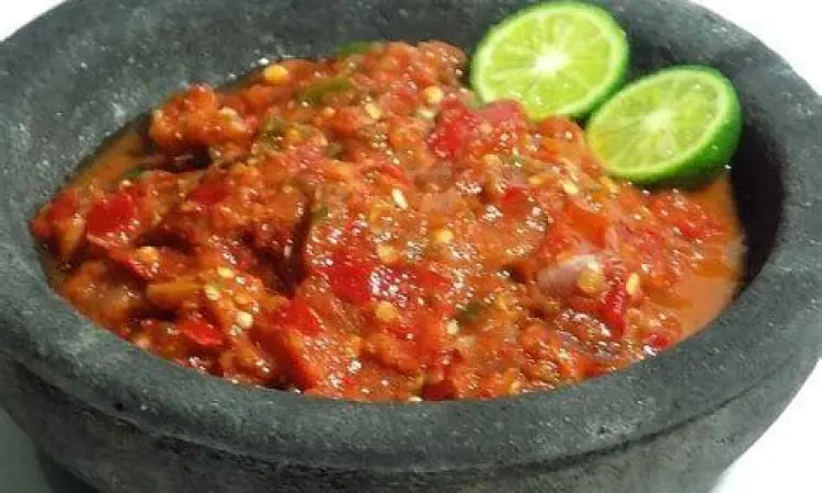 Sambal Khas Pecel Lele Sambal ulek merah pecel lele
