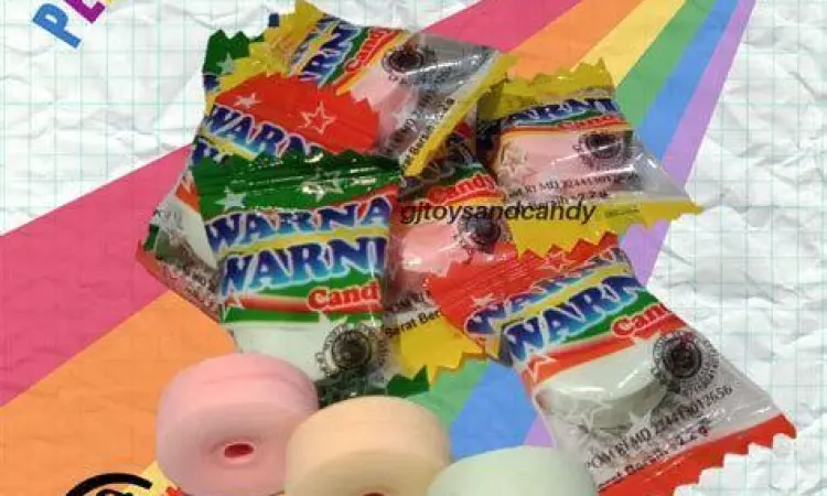 kumpulan permen jadul warna warni di toples