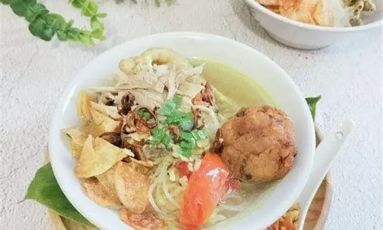 Bahan-bahan bumbu soto boyolali yang diletakkan di atas talenan