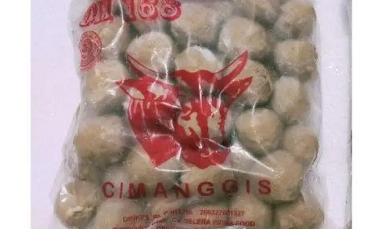 Suasana pelanggan di Warung Bakso Reog Depok