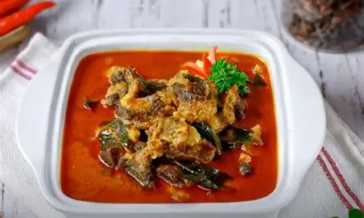 Berbagai bumbu rempah khas masakan Aceh di RM Cut Nyak