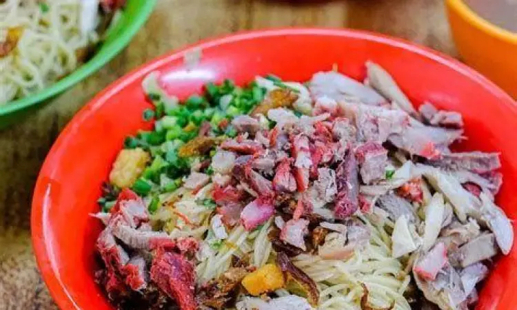 Bakmi Mangga Besar Sajian bakmi legendaris di Mangga Besar