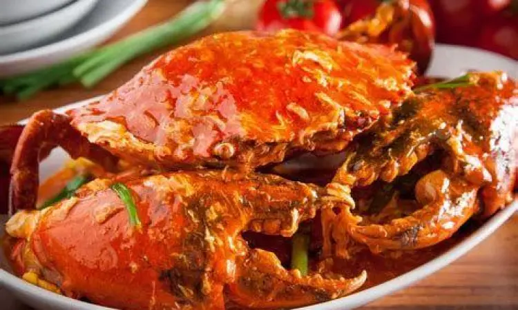 kepiting saus padang di restoran seafood terdekat