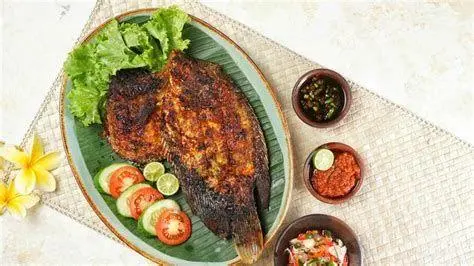 Ikan Bakar Jimbaran Ikan bakar khas Jimbaran dengan sambal matah