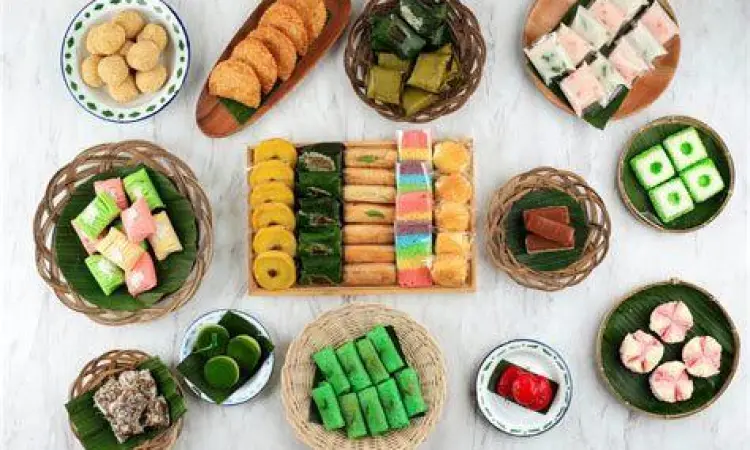 Kue Tradisional Nusantara Koleksi jenis jenis kue tradisional Indonesia yang berwarna-warni