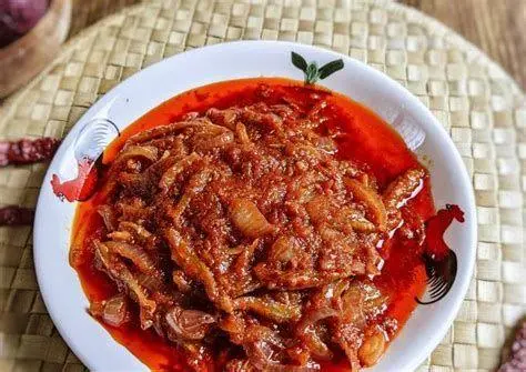 Sambal Tumis Ikan Bilis sambal tumis ikan bilis yang merah merona