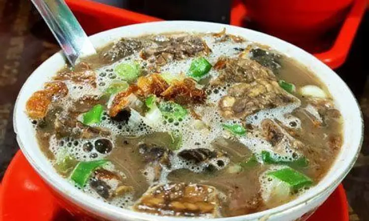 Lokasi Coto Makassar Senen Warung coto makassar senen yang ramai pengunjung