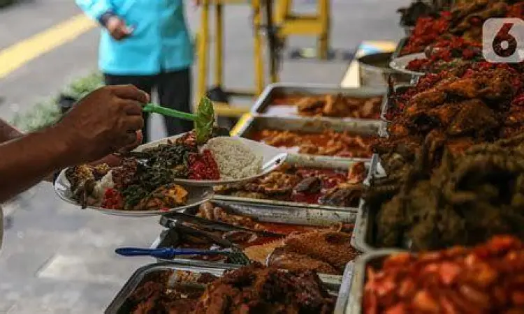 Varian Lauk Nasi Kapau pilihan lauk nasi kapau senen lengkap