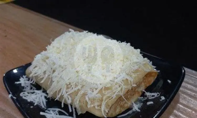 Pancong Lumer Keju Detail tekstur pancong lumer keju