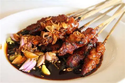 Bumbu Kecap Sate Tegal Bumbu kecap sate kambing tegal dengan irisan bawang