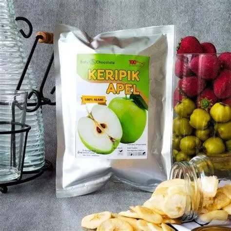 Keripik Buah Awetan Nabati Produk keripik buah nangka dan apel dalam kemasan