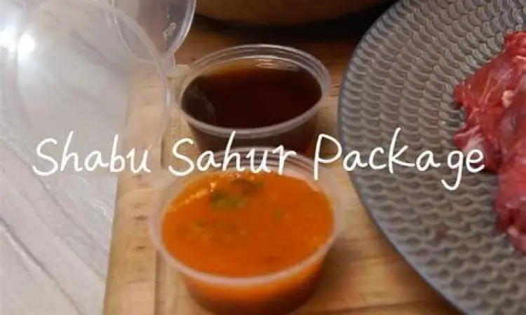 Saus Pelengkap Buffet Berbagai pilihan saus dan bumbu pelengkap di restoran AYCE