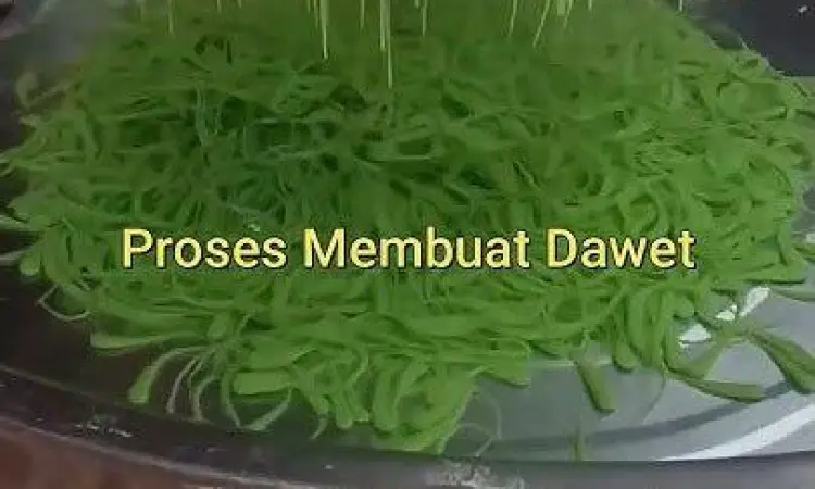 Pembuatan Dawet Tradisional Proses pembuatan dawet hitam tradisional