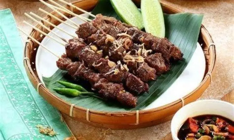 Proses Marinasi Sate bumbu marinasi sate sapi