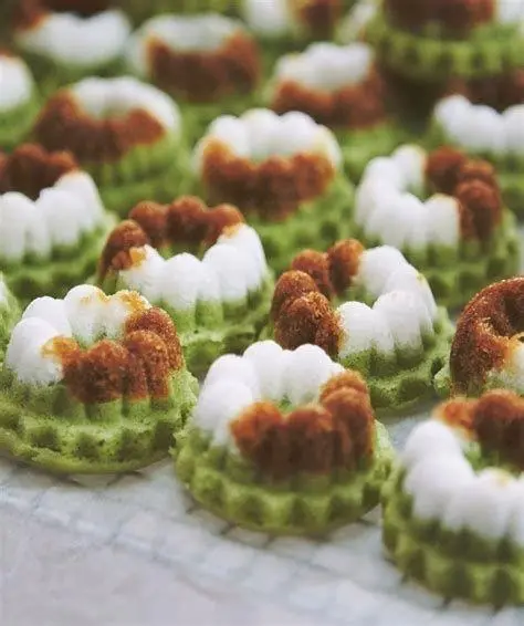 Inovasi Variasi Putri Ayu Variasi warna kue putri ayu modern