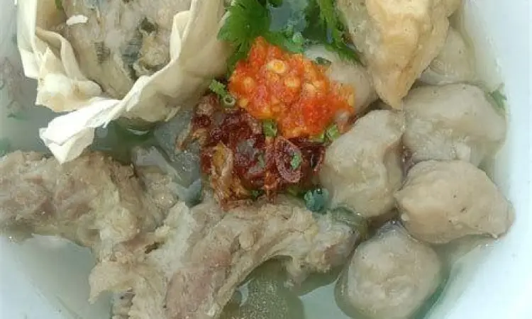 Pilihan menu Bakso Babi 3M yang menggugah selera
