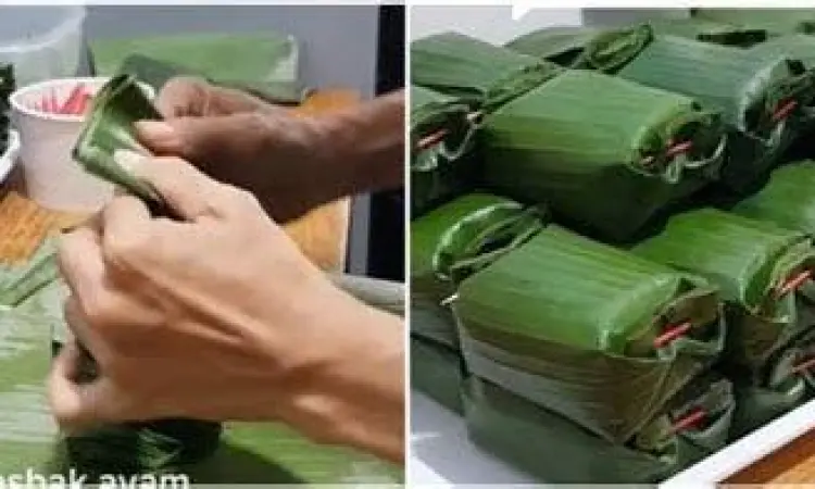 Teknik membungkus nasi bakar dengan daun pisang