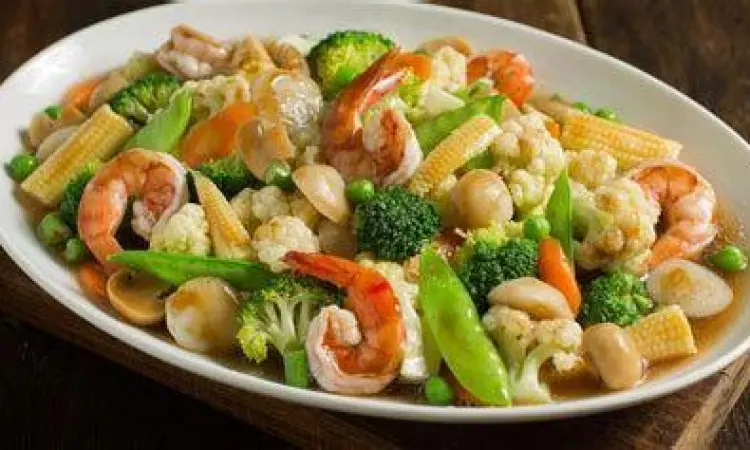 Hasil akhir masakan dengan bahan bahan capcay lengkap