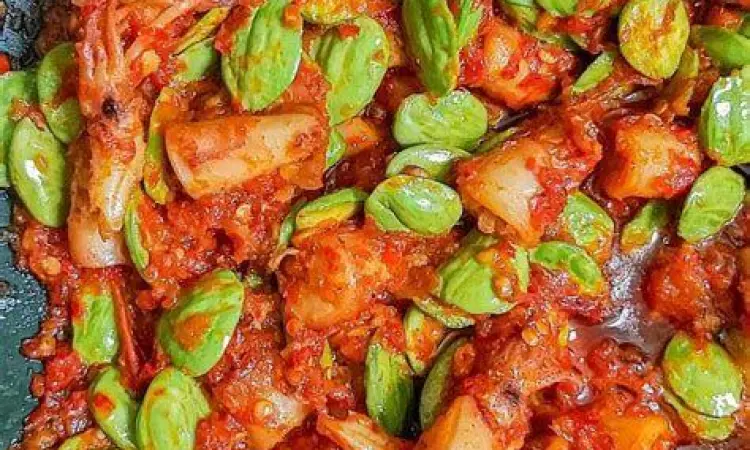 sambal cumi pete merah pedas menggugah selera