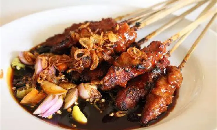 Bumbu kecap sate kambing dengan bawang merah