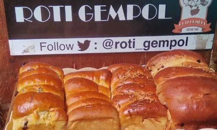 Roti Bakar Gempol Roti bakar gandum khas Roti Gempol