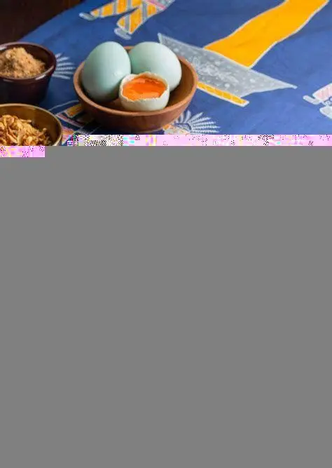Kerak Telor Betawi Proses pembuatan kerak telor khas Jakarta