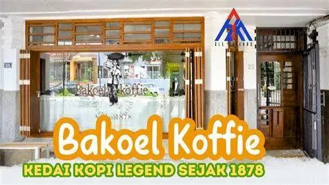 Bakoel Koffie Cikini Interior Suasana vintage Bakoel Koffie Cikini
