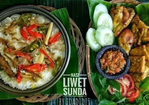 Nasi Liwet Sunda Nasi liwet hangat di warung sunda