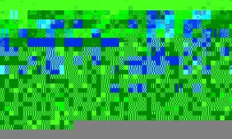 Hidangan cah kangkung dengan topping telur puyuh