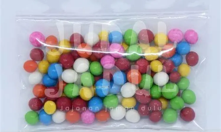 Permen Eksentrik 80an Permen kacamata dan telur cicak masa kecil